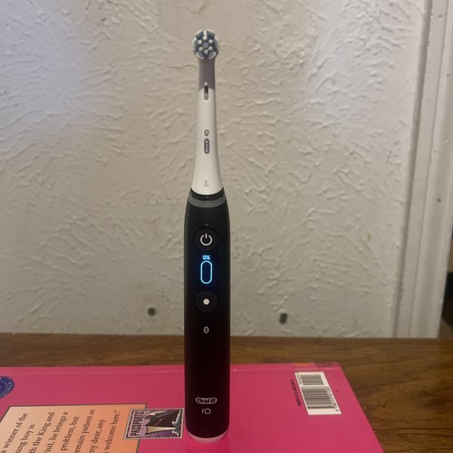 Oral series electric - io,