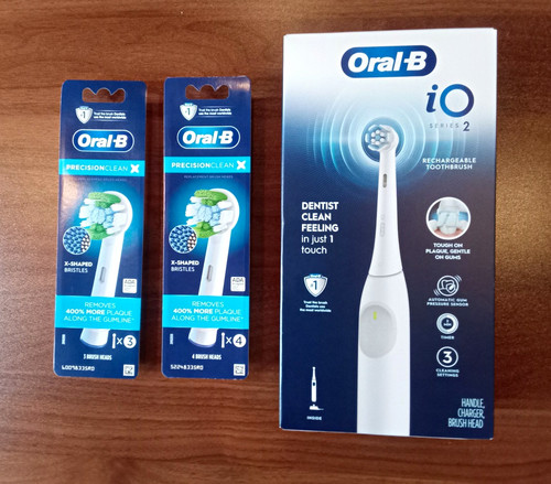Oral series 2 white - oral-b, io